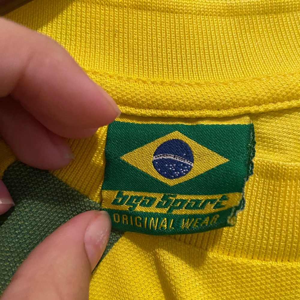 Brasil Soccer Jersey (BIN I) - Picture 2 of 4